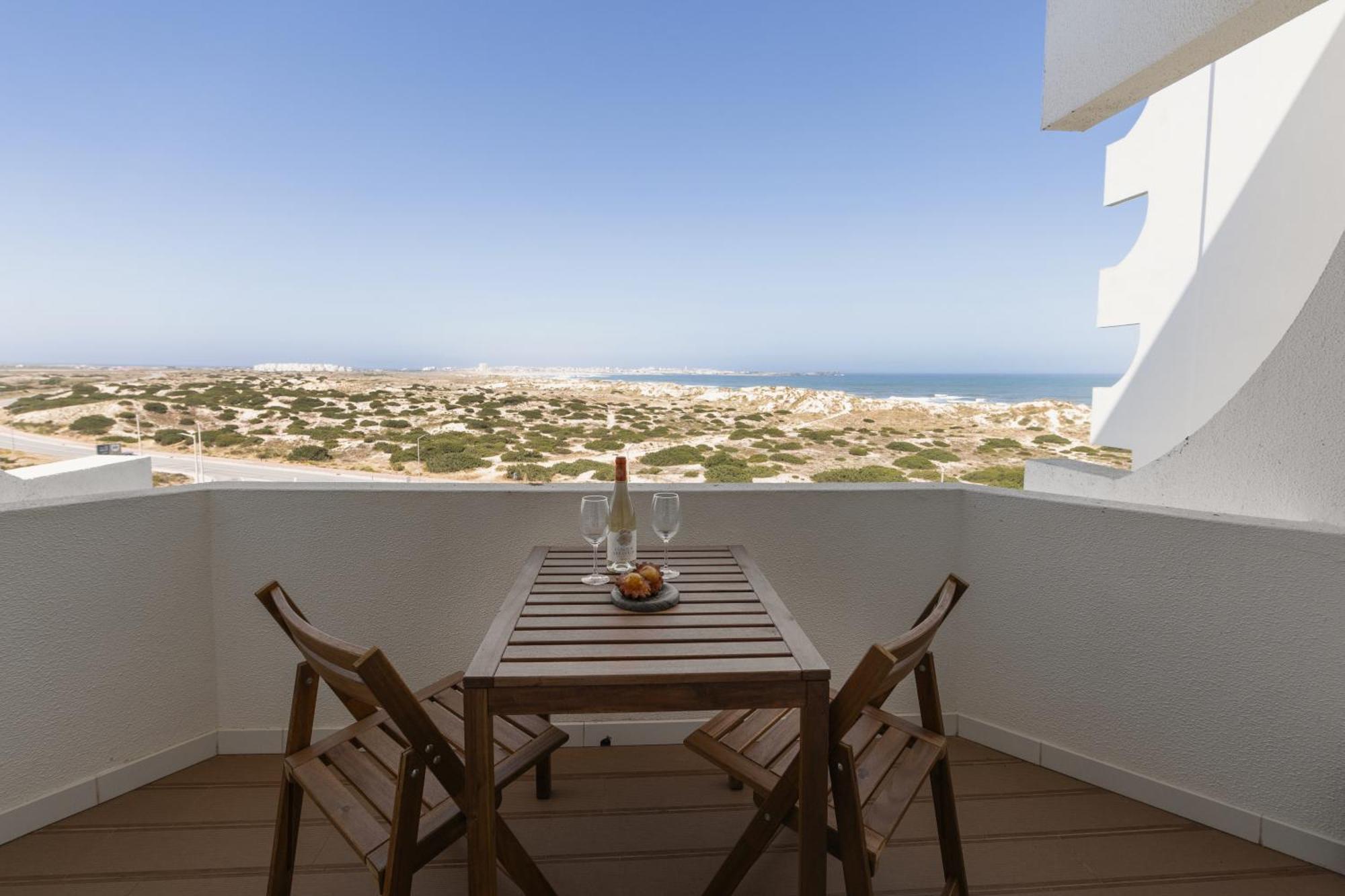 Baleal Breeze Apartment Ferrel  Bagian luar foto